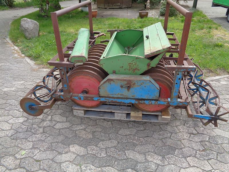 Köckerling Drillpacker Bestell Minimat Köckerling-Pflug-Sä-Kombination