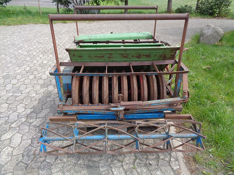 Köckerling Drillpacker Bestell Minimat Köckerling-Pflug-Sä-Kombination