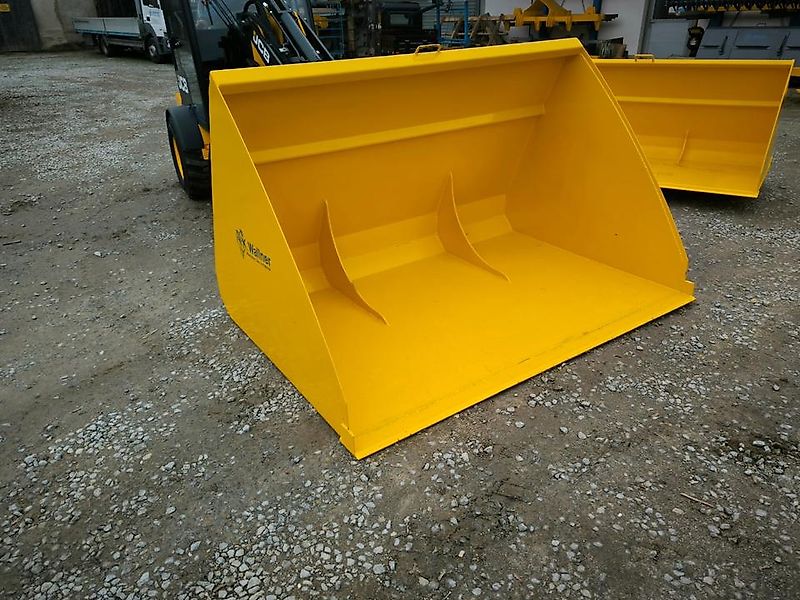 Mittelvolumen - Schaufel mit Euroaufnahme K.Wallner