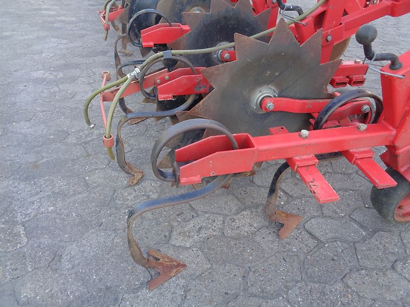 Rau 12 Reihige HackeHydr Klappun TYP Culti Crop 45cm