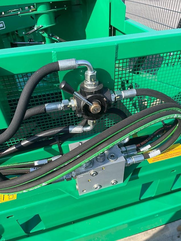 Spread-a-Bale Mirco ST