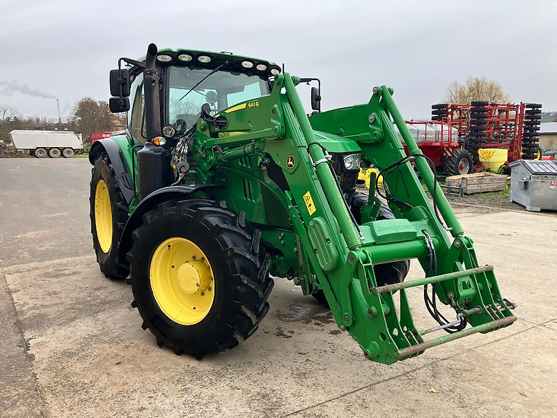 John Deere 6135R + FL 643R
