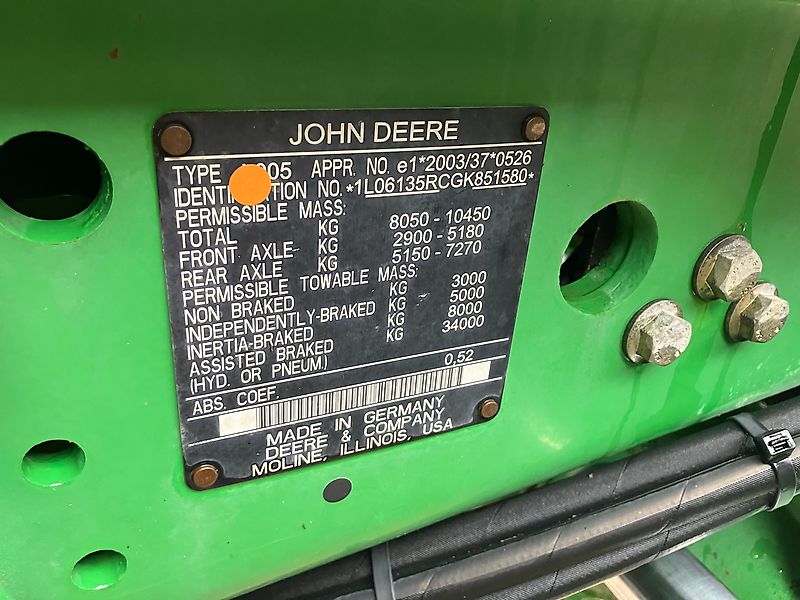 John Deere 6135R + FL 643R