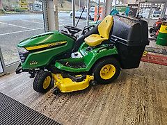 John Deere X590