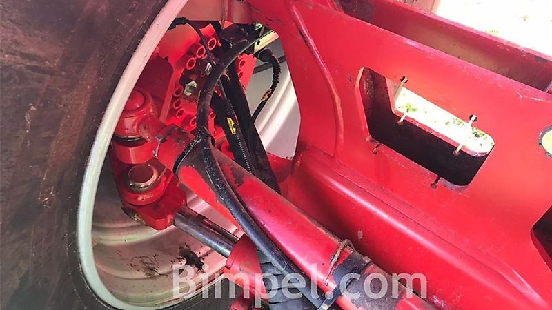 Grimme SE-150-60 XXL hjultræk Grimme SE-150-60 XXL hjultræk med XXL rensesystem - 7,5t tank // KUN 150 HA