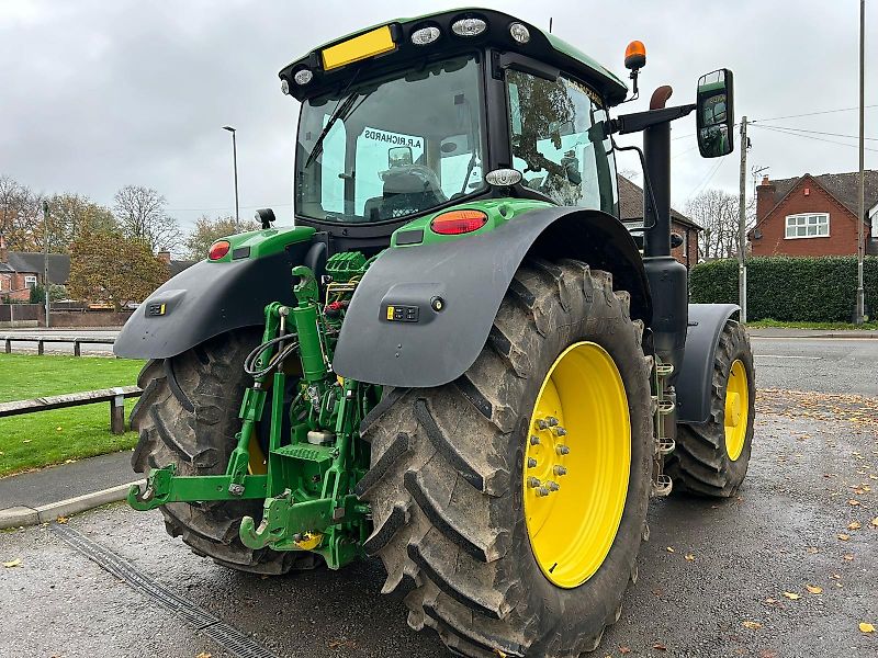 John Deere 6R195