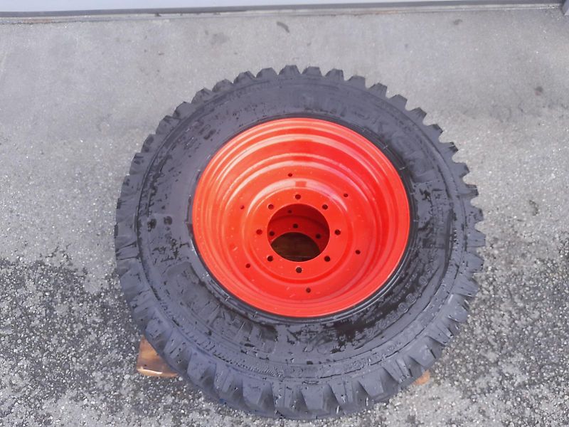 Kompletträder 360/80 R24