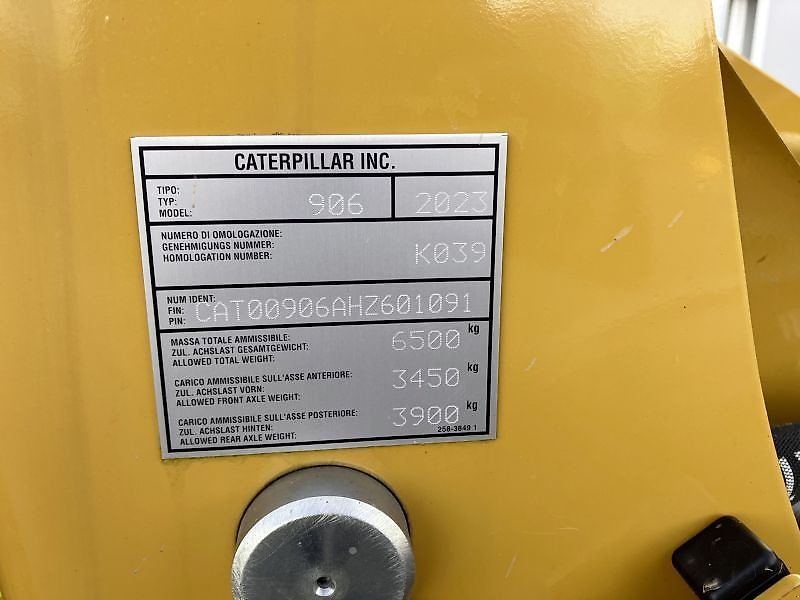 Caterpillar CAT 906-14A