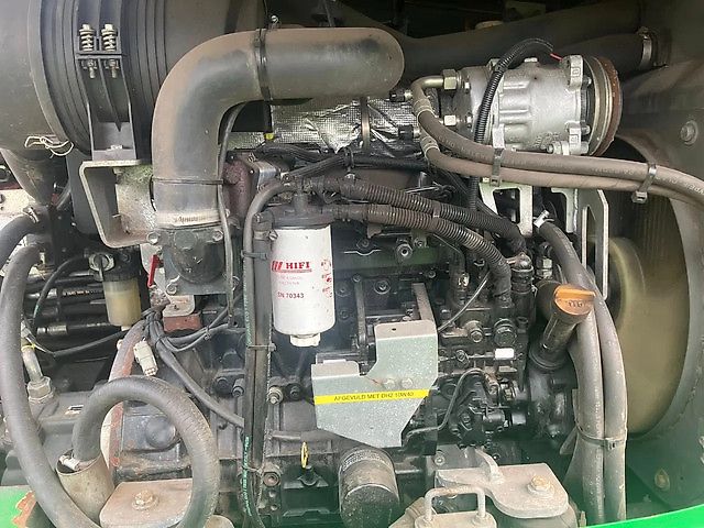 Neuson 6503 Graafmachine Bandenkraan