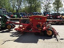VADERSTAD SUPER RAPID 300S TRAILED DRILL