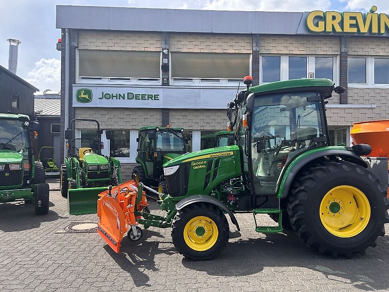 John Deere 4066R