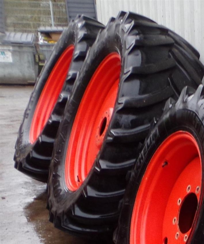 Goodyear Rad 540/65 R38