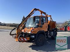 mulag Mercedes-Benz Unimog U 300 mit