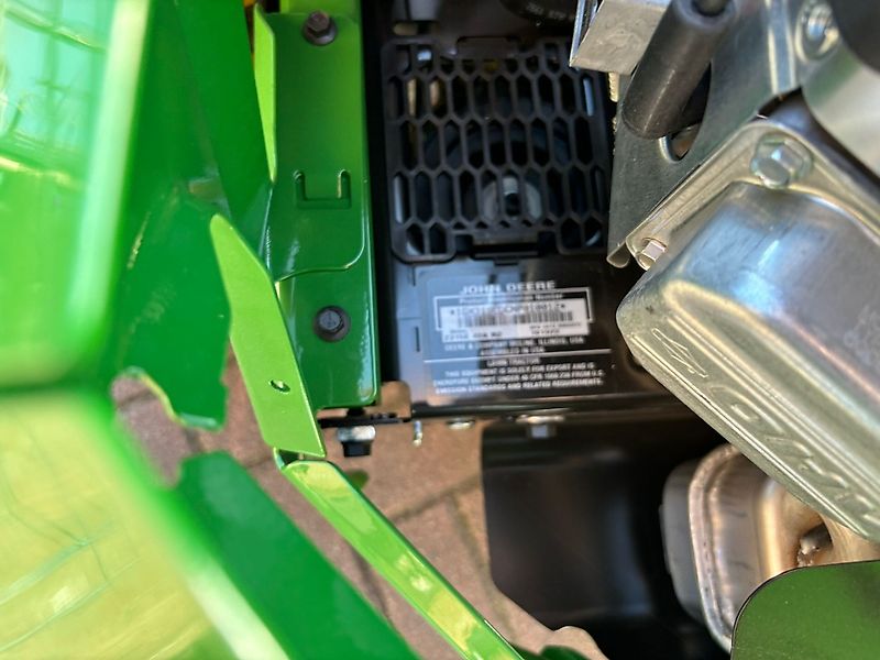 John Deere Z315E Nullwendekresimäher