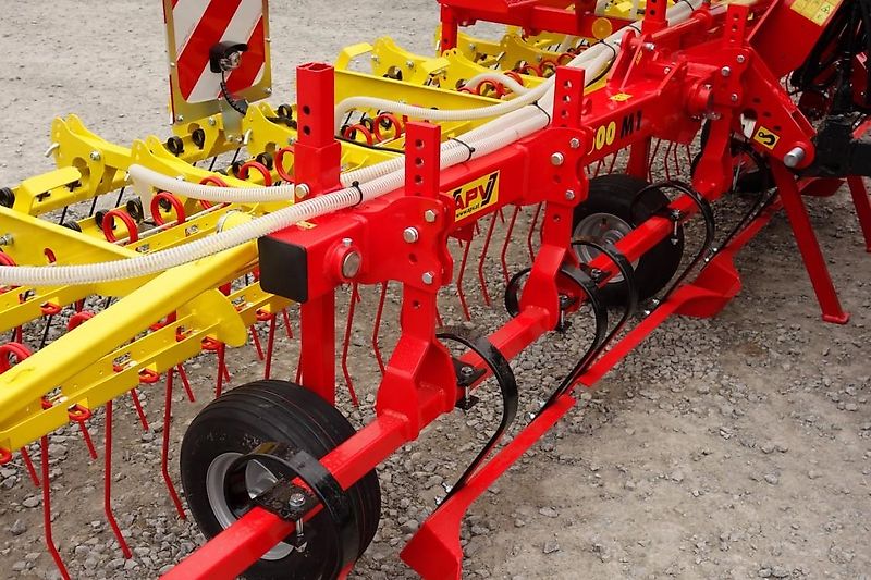 APV Grünlandstriegel GS 600 (Full Edition) Striegel mit Nachsaateinrichtung