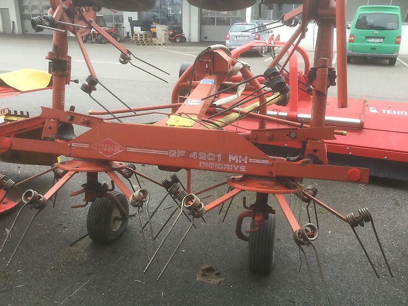 Kuhn GF 4201 MH