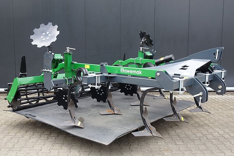 Hofstede / Awemak Vleugelschaar vleugel schaar smaragd stoppel cultivator groenbemester