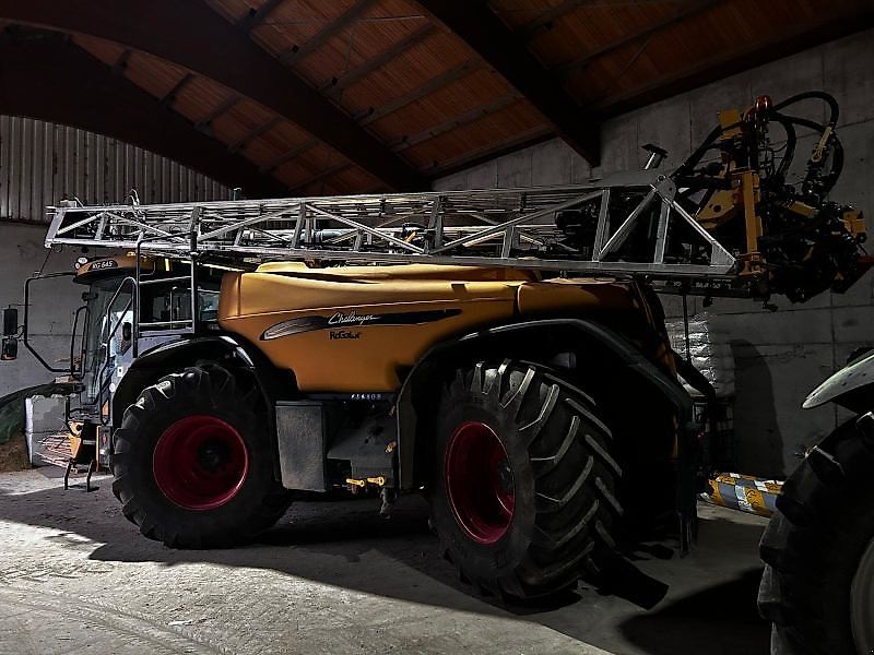 Challenger ROGATOR 645