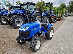 New Holland Boomer 25