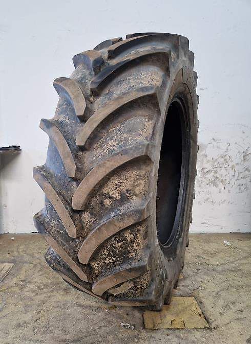 Vredestein 650/65R42 Vredestein Traxion 65 158D 43MM gebruikt zonder DOT