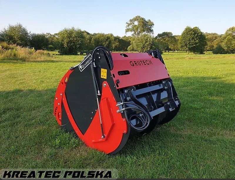 Grutech Futterverteilschaufel mit Sternmesser GTH-ŁFM2 Łyżka z frezem do zadawania paszy GTH-ŁFM2 Breite von 1,5 m bis 2,5m