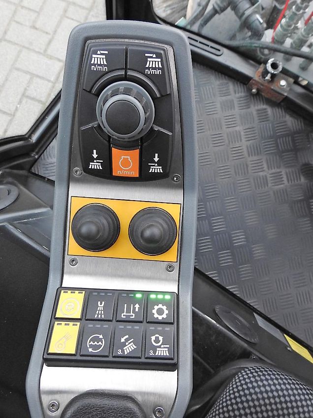 Kärcher Kehrmaschine Kärcher MC 250 gebraucht *stark reduziert*