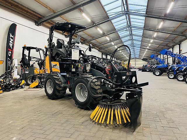 Giant onkruidborstel GA200 vast NIEUW