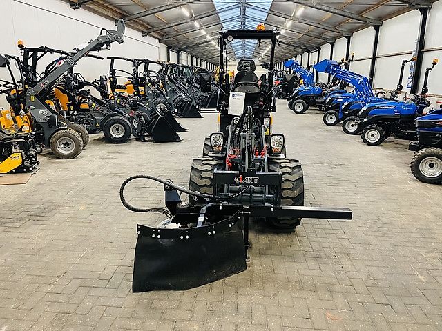 Giant onkruidborstel GA200 vast NIEUW