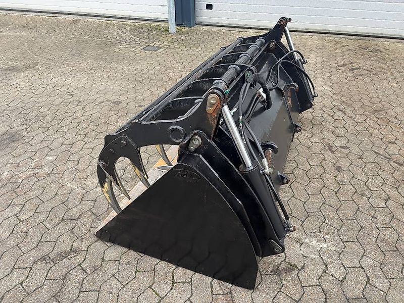 Gehl Overfaldsskovl med Euro skifte