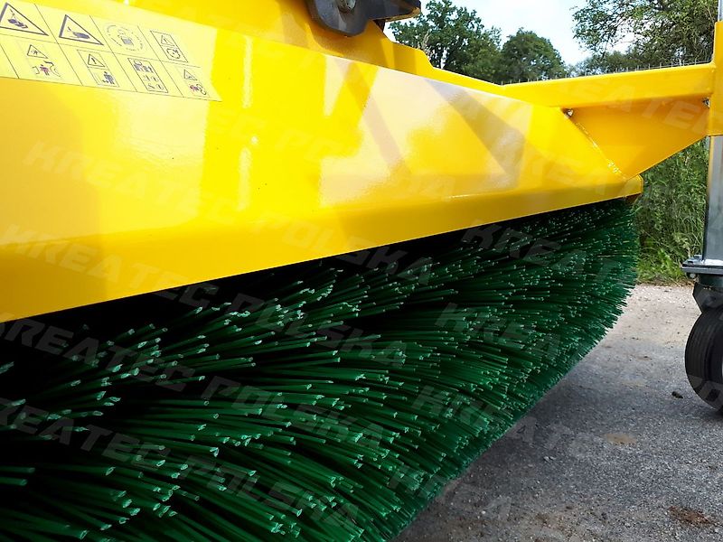 KREATEC Kehrmaschine /Kehrbesen/Veegmaschine/sweeper aus ST52, Burste 620 mm