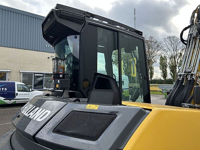New Holland E100D MINIGRAAFMACHINE STAGE-V