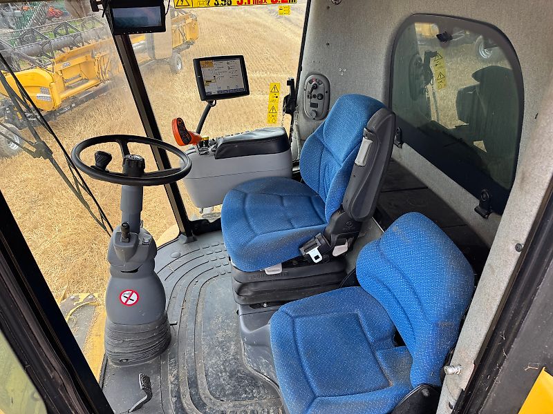 New Holland CR9090 Rotary Combine **Video Below**