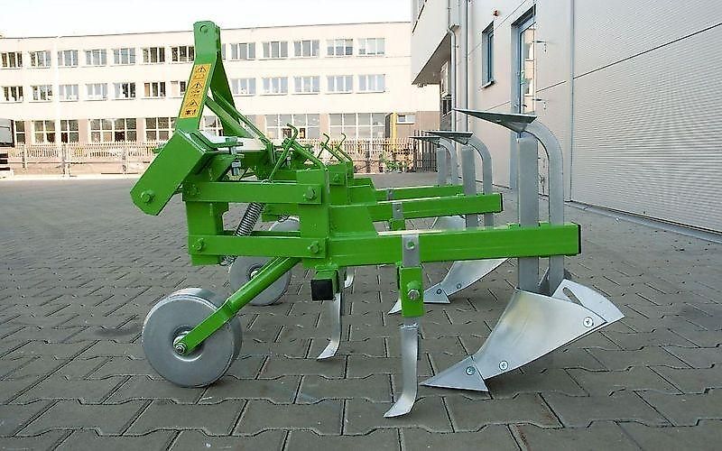 Bomet Häufler/Hackgerät 4 -reihig P 475/1 Sofort Lieferbar