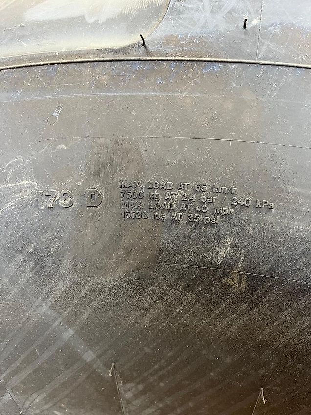 Vredestein Traxion XXL 800/70R38