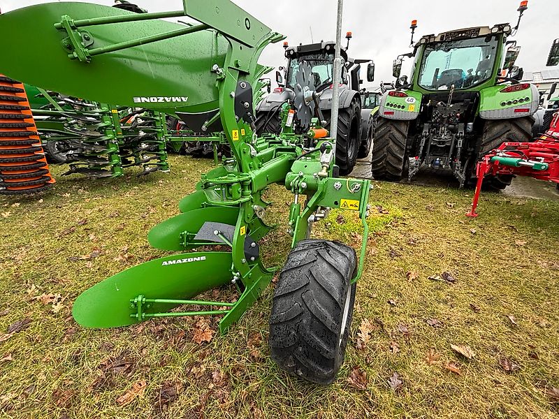 Amazone Cayros XMS 950 S mit Verrohrun