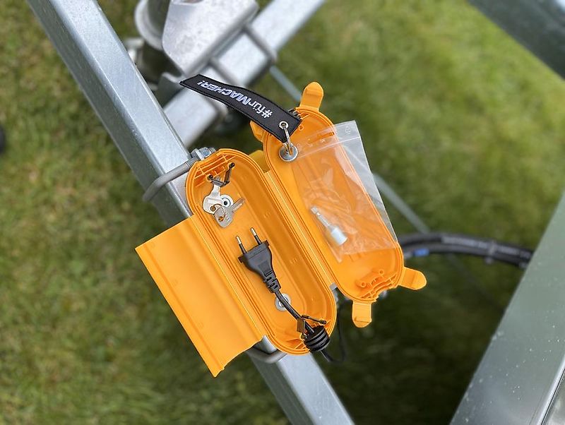 Unsinn Dreiseitenkipper UDK 3017-30-14 3000 kg Anhänger Kipper