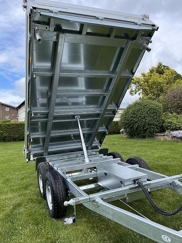 Unsinn Dreiseitenkipper UDK 3017-30-14 3000 kg Anhänger Kipper