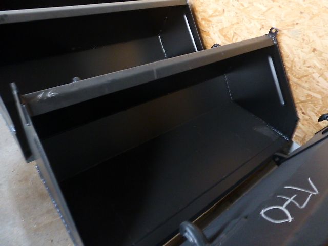 Metall-Bau Erdschaufel