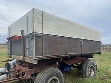 Spitzer Dreiseitenkipper / Anhänger 10 to Gesamtgewicht