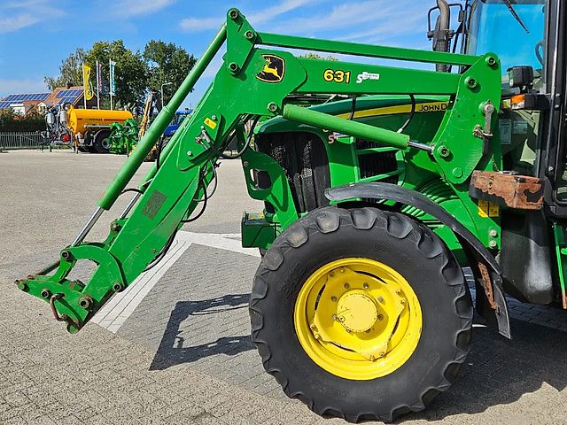 John Deere met 631 voorlader 6230