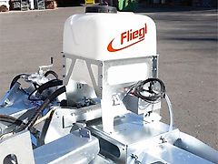 Fliegl SPRØJTE SYSTEM MED 120 L TANK