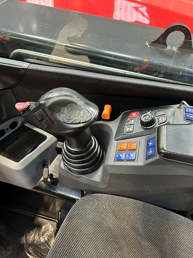 Manitou MLT 741-140V+ Elite