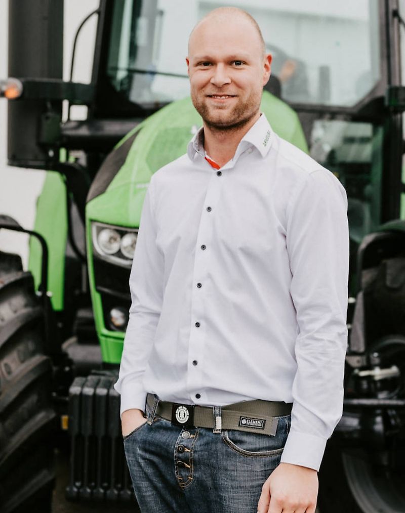 Persona de contacto Sr. Lukas Scheibner